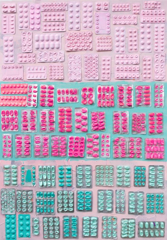 EkoArtPills-02__70x100cm_Agieszka-Szczygielska_2024
